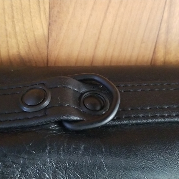 Givenchy Garment Travel Bag, Vintage Leather, Rare, Excellent Condition! - Picture 10 of 11